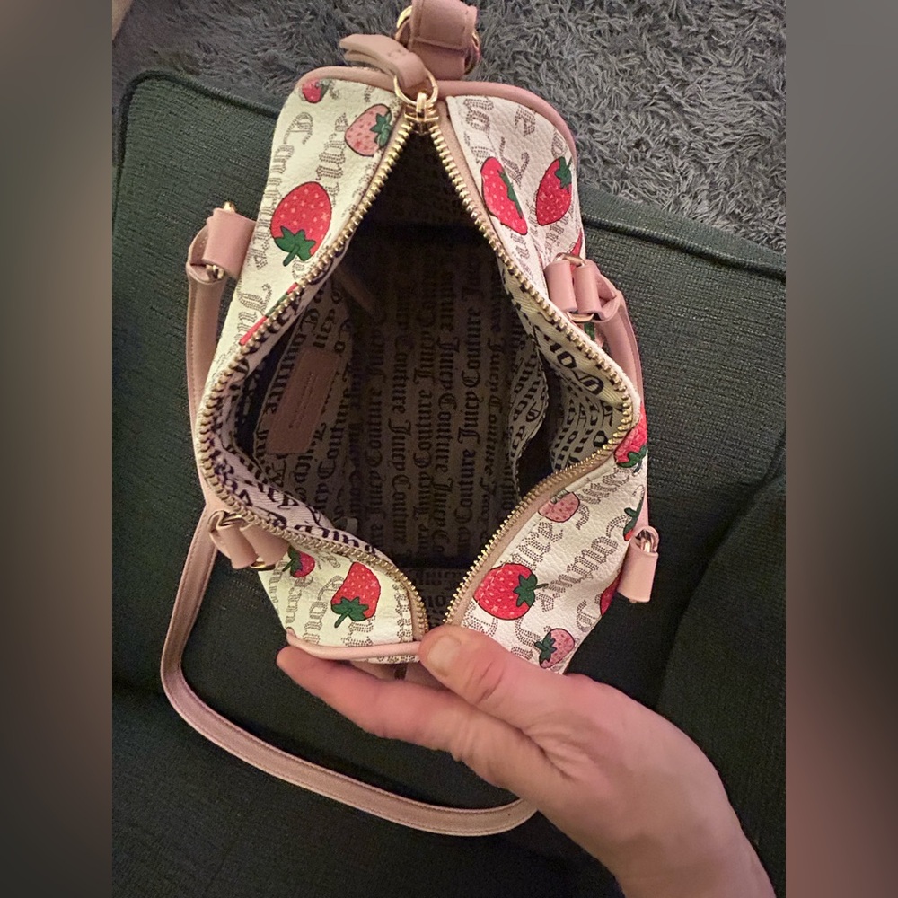 Juicy Couture Pink Strawberry Print Bag - Picture 5 of 5